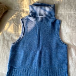 Theory blue cashmere sleeveless turtleneck